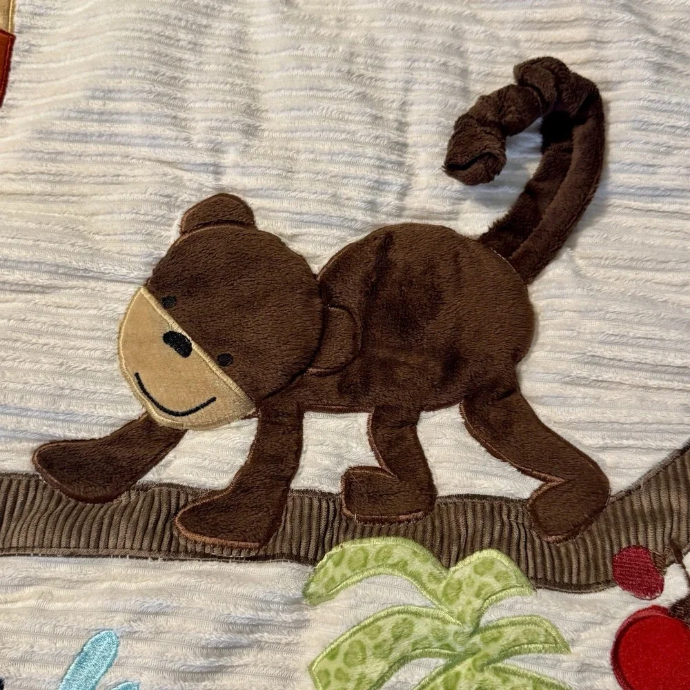Lambs & Ivy Jungle Safari Friends Crib Quilt 45x35